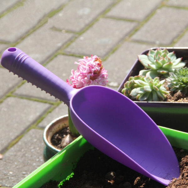 Thickened Gardening Shovel - Image 4