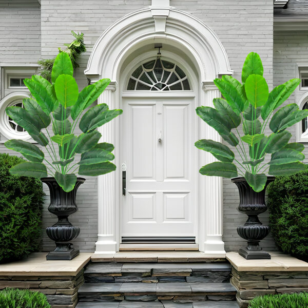 Large Banana Leaf Plastic Plant - Image 4