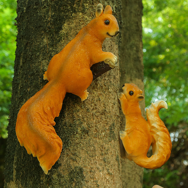 Outdoor Garden Simulation Squirrel Decoration