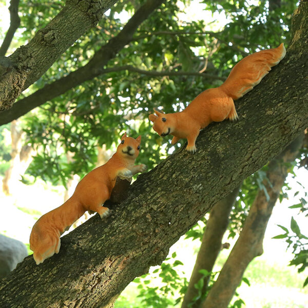 Outdoor Garden Simulation Squirrel Decoration - Image 4